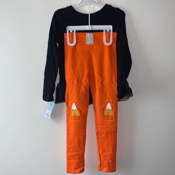 Cat & Jack 'Boo' Peplum Top & Candy Corn Leggings Halloween Set - Picture 3 of 12